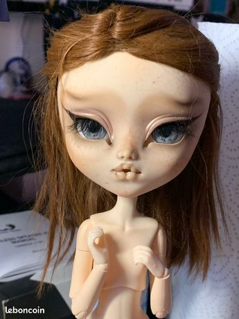 Corps de poupée Pullip Freuline utilisé uniquement avec une légère