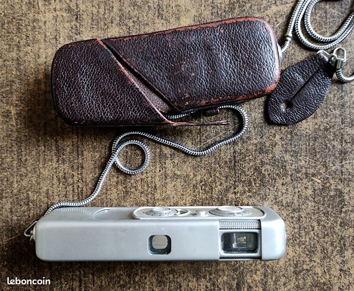 Appareil photo espion miniature Minox AIII + cellule + étuis 200