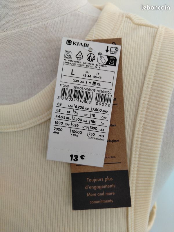 Robe tee shirt (image 2)