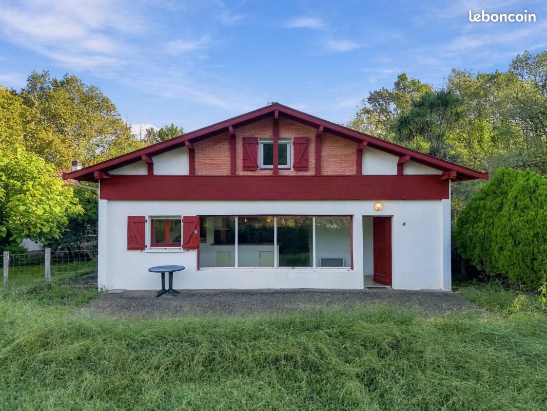 Maison 3 pièces 93 m² · à Ustaritz · 93 m² · 299 000 €
