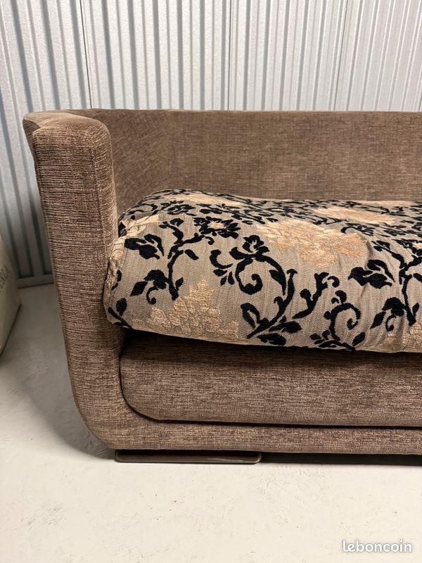 Roche Bobois — Grand canapé 3-4 places, tissu chenille taupe (image 5)