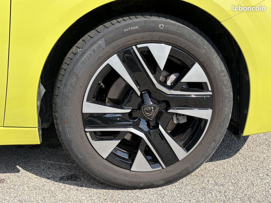 Peugeot 208 (2) PureTech 100 Allure 1 option incluse (image 25)