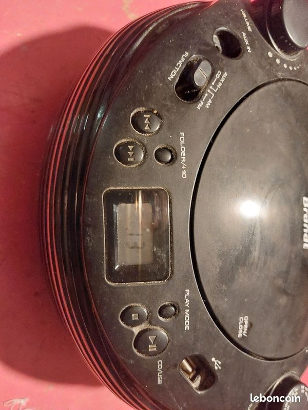 Radio/CD BRANDT portable compatible MP3 avec port USB (image 3)