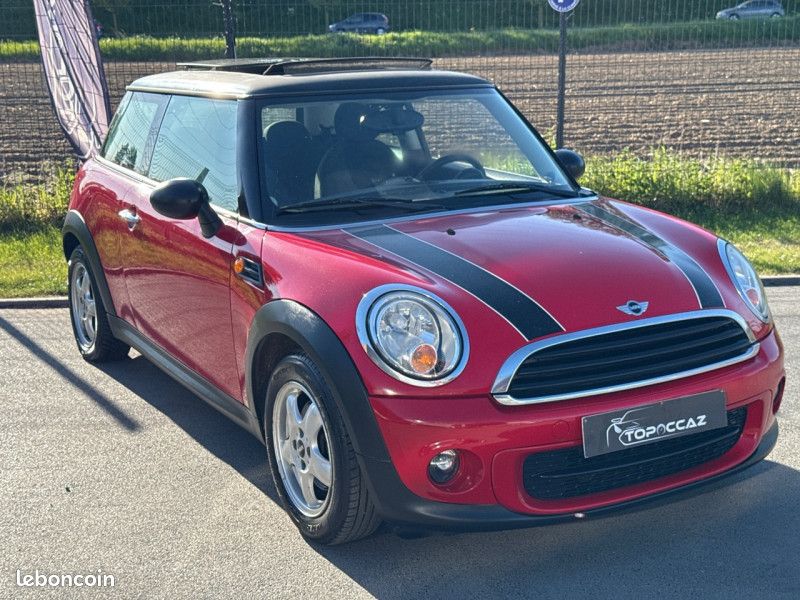 Mini MINI ONE D 90CH PACK CHILI * TOIT OUVRANT * 11/2010 * 1ERE MAIN * GARANTIE (image 2)