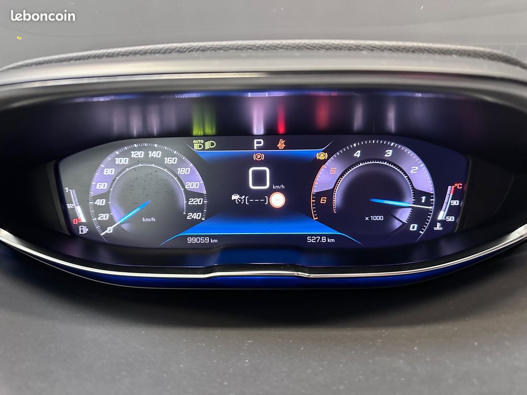 PEUGEOT 5008 1.5 BLUEHDI 130ch GT PACK EAT BVA (image 9)