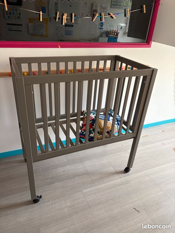 Lit bébé barreaux - WESCO (image 1)