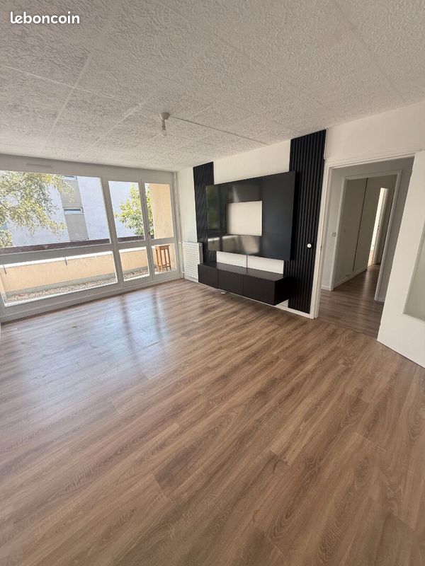 Appartement 2 pièces 50 m² · à Villemomble · 50 m² · 995 €