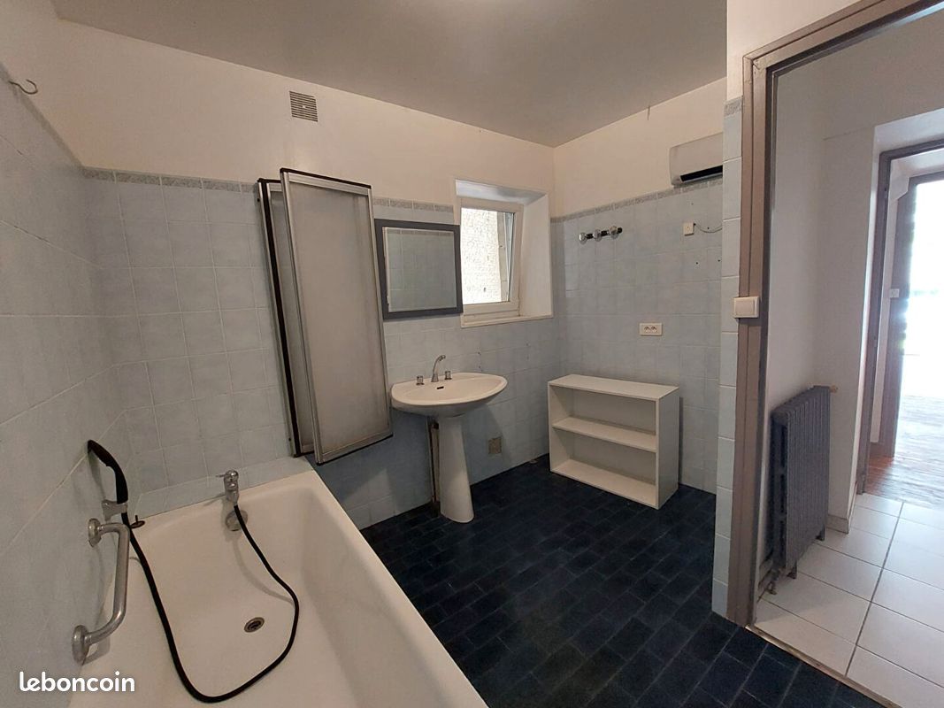 Maison 4 pièces 99 m² - La Rochénard 79270 (image principale 7)