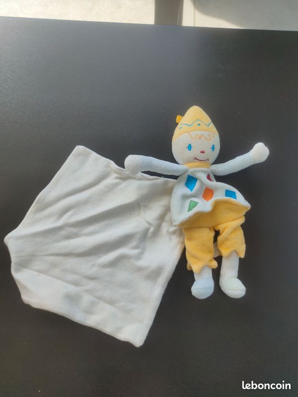 Peluches enfant (lapin crétin, nestor et capucine) (image 7)
