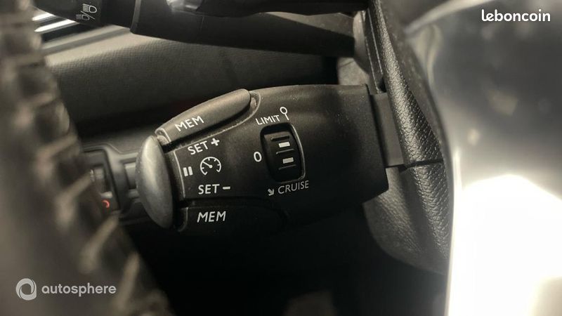 Peugeot 308 1.2 PureTech 130ch S&S Allure EAT8 (image 28)