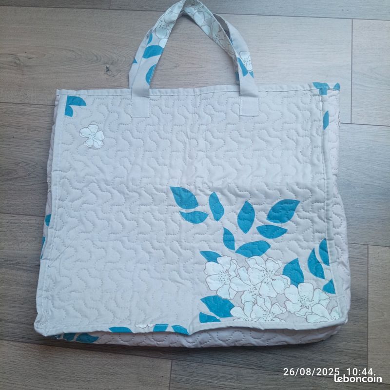 Sac cabas artisanal fait main Accessoires Bagagerie