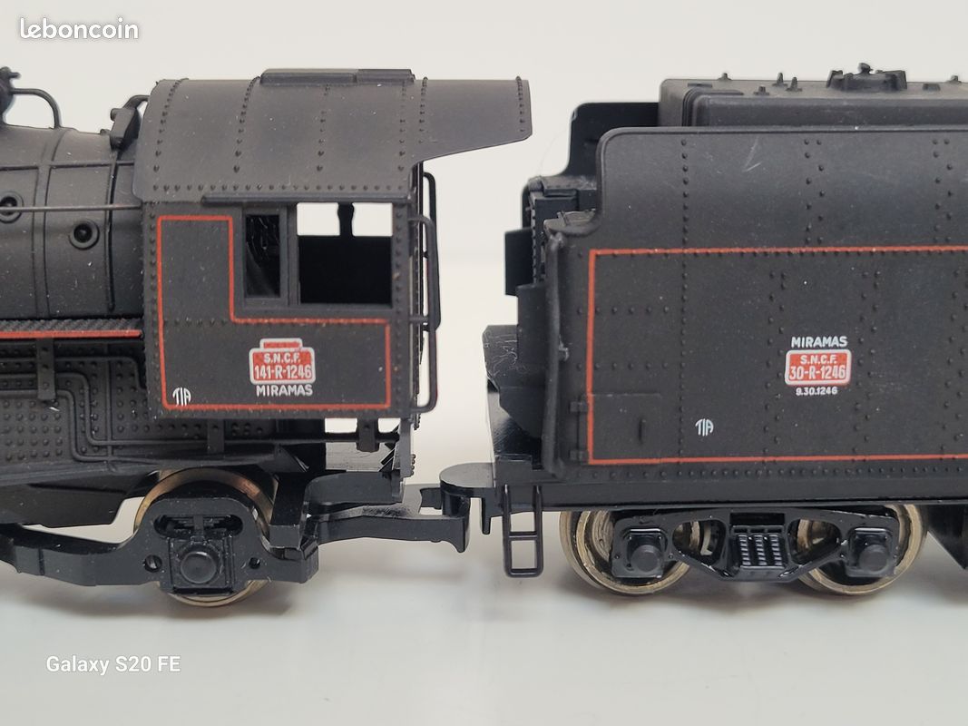 Train wagon N° 8273 Locomotive à vapeur 141 R 1246 dépot de Miramas Jouef Ho (image 6)