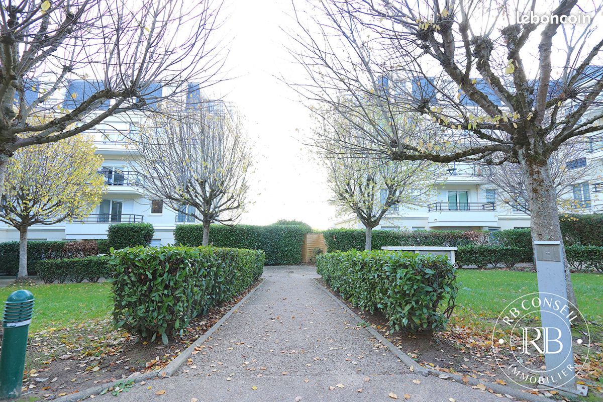 Appartement 2 pièces 45 m² · à Châtenay-Malabry · 45 m² · 1 000 €/mois