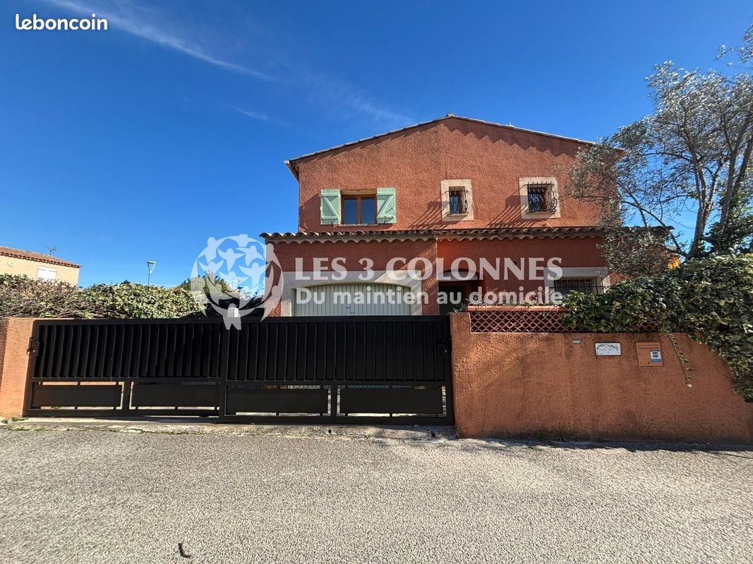 Maison 4 pièces 90 m² · à La Crau · 90 m² · 360 000 €
