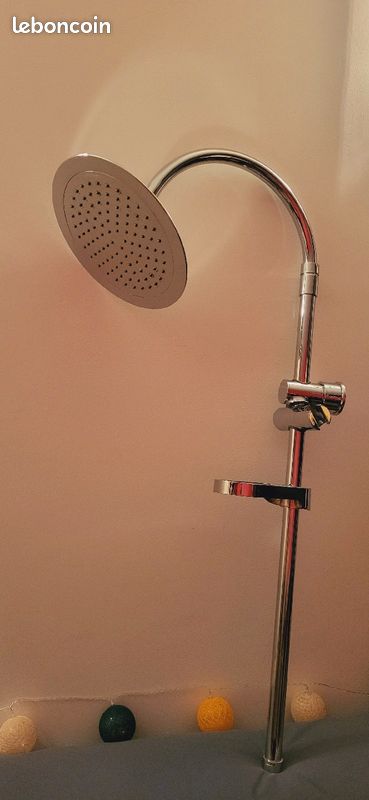 Colonne de douche (image 1)