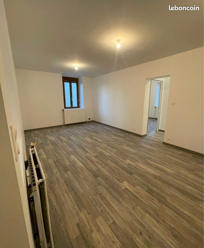 Appartement 3 pièces 55 m² · à Gueugnon · 55 m² · 74 500 €