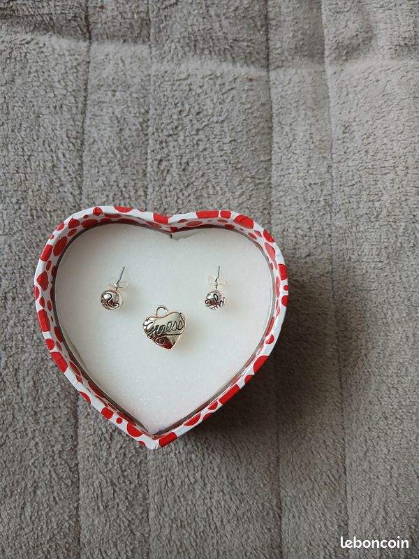 Bijoux Guess (image 2)