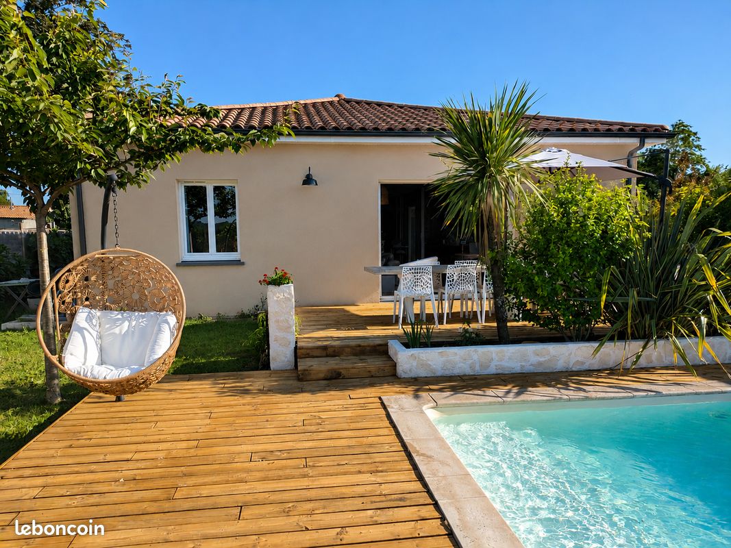 Maison 4 pièces 90 m² · à Castres-Gironde · 90 m² · 350 000 €