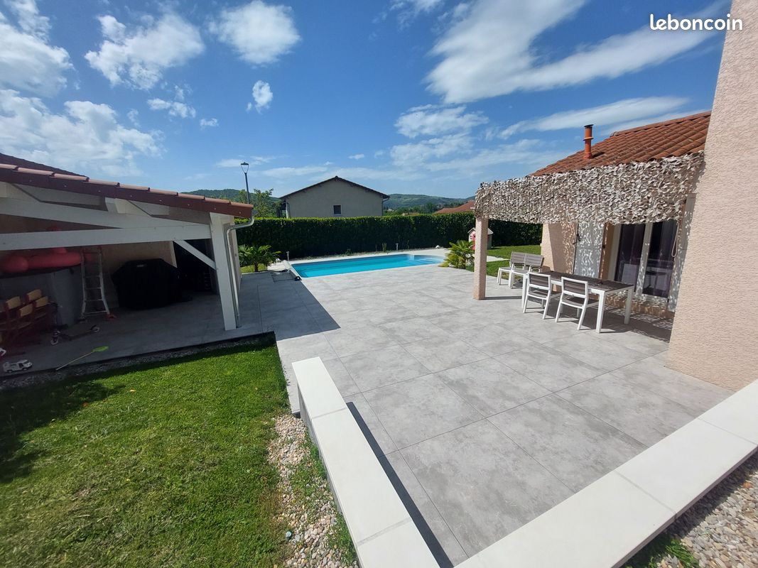 Maison 5 pièces 115 m² · à Vindry-sur-Turdine · 115 m² · 415 000 €
