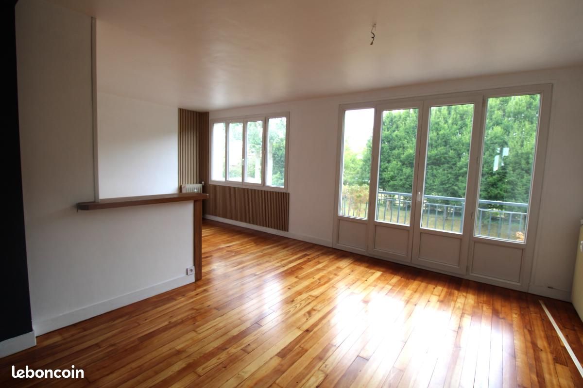 Appartement 4 pièces 80 m² · à Dieppe · 80 m² · 980 €