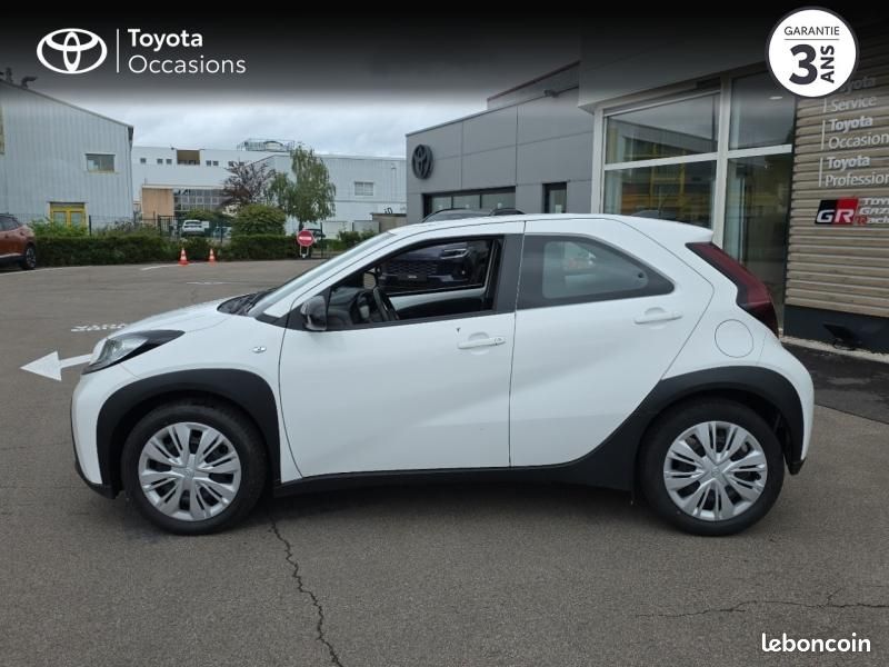 Toyota Aygo X 1.0 VVT-i 72ch Dynamic MY23 (image 3)