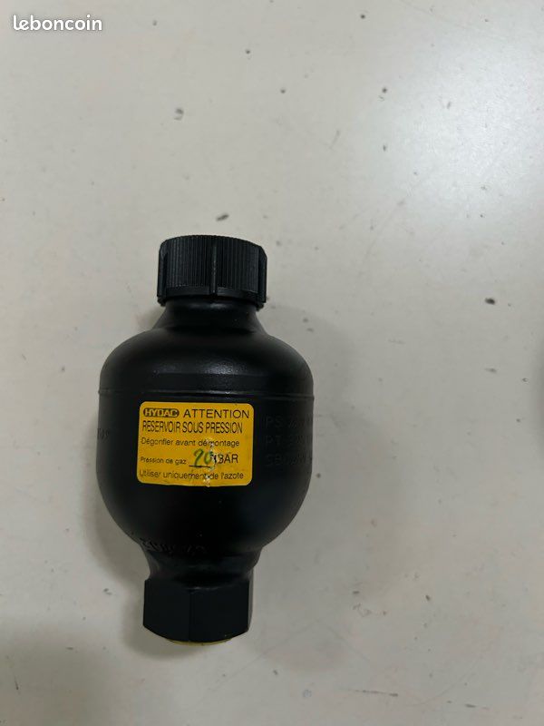 Accumulateur hydraulique 0,075L (image 3)