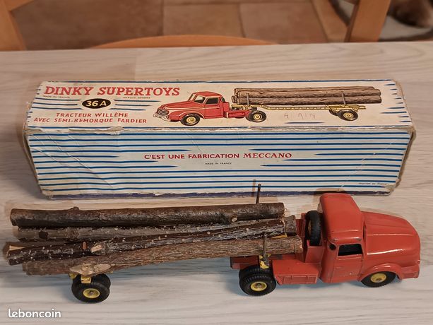 Dinky Toys - 1:55 - ref. 36A Tracteur Willème met Aanhanger