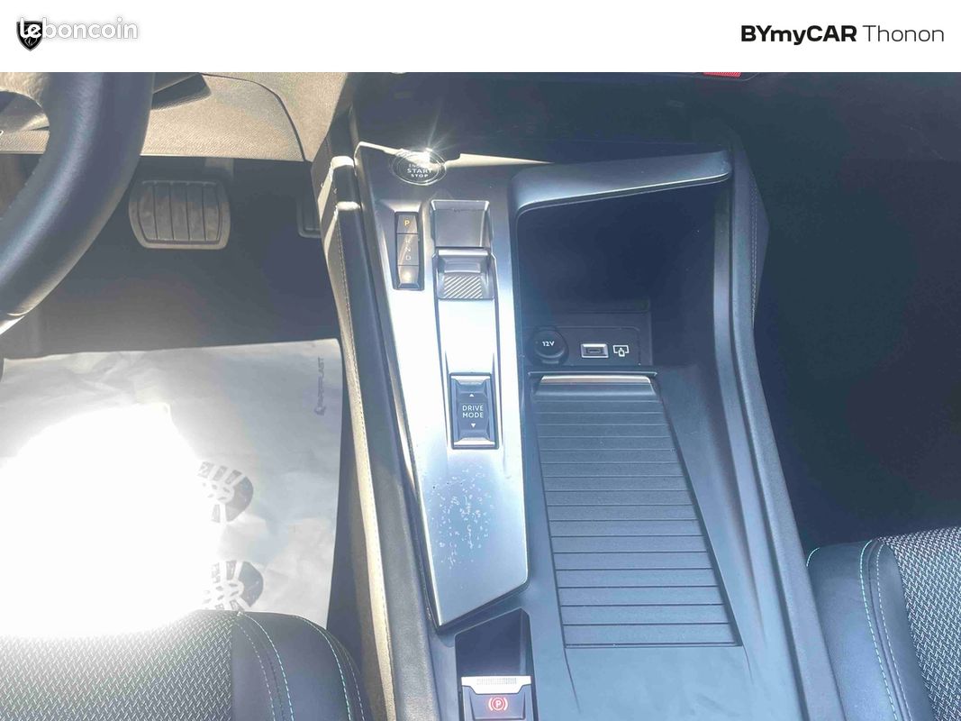 PEUGEOT 308 SW PHEV 180 e-EAT8 Allure Pack (image 19)