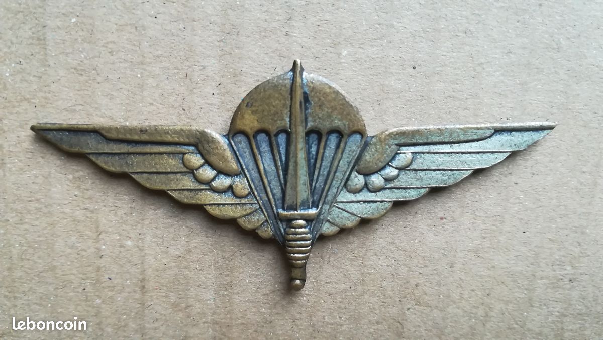 BG13362 - INSIGNE BADGE FED. FRANÇAIS DE CYCLISME - SERVICES RENDUS 1970 - COQ