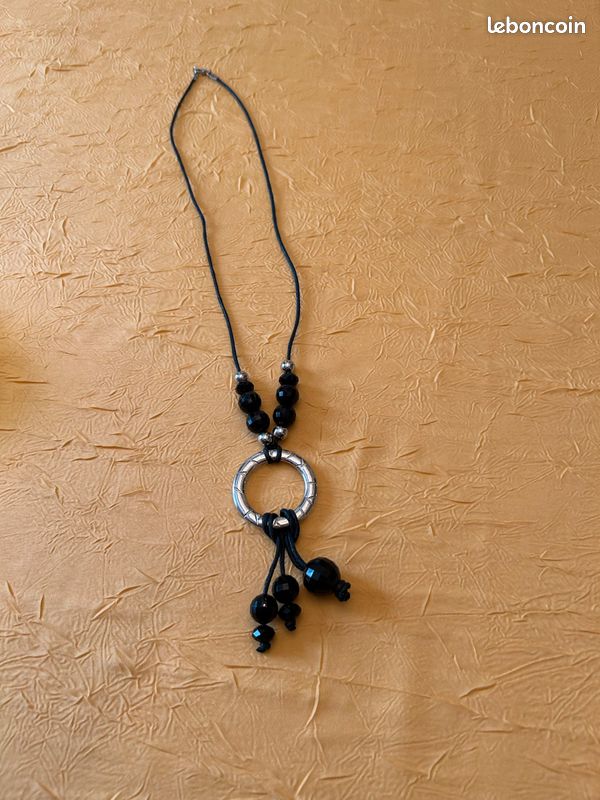 Collier fantaisie… C (image 2)