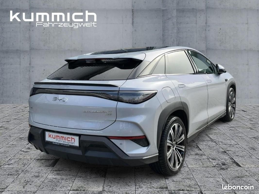 BYD Sealion 7 DESIGN 530 CH 4X4 BVA - HAYON ÉLECTRIQUE TOIT OUVRANT PANORAMIQUE (image 4)