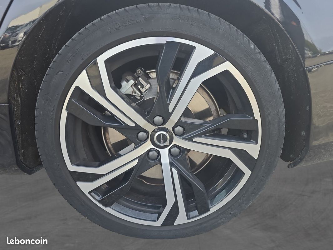 VOLVO V60 253 ch + 145 ch Geartronic / 8 Plus T6 AWD Recharge (image 16)