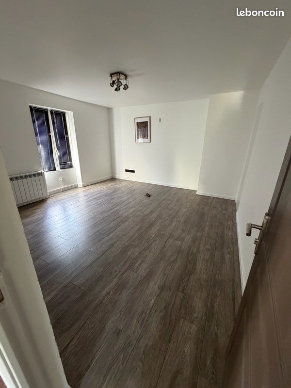 Appartement 1 pièce 12 m² · à Limay · 12 m² · 450 €/mois
