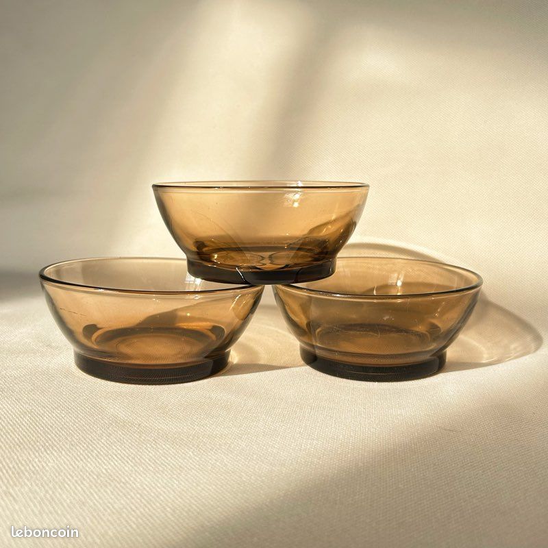 Assiettes en verre ambré vintage Duralex – Lot de 3 assiettes à dessert ou à apéritif anciennes – Années 1980 – Verre trempé - France