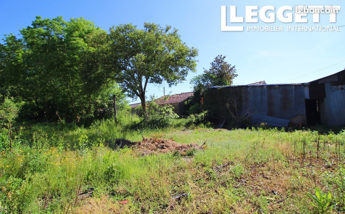 Maison 9 pièces 127 m² - Lupsault 16140 (image principale 9)