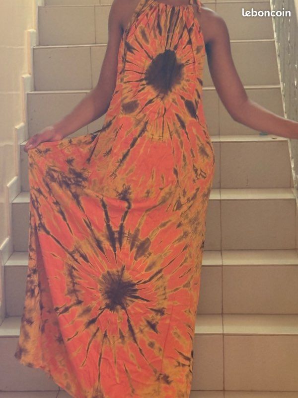 Robe dos nu (image 1)