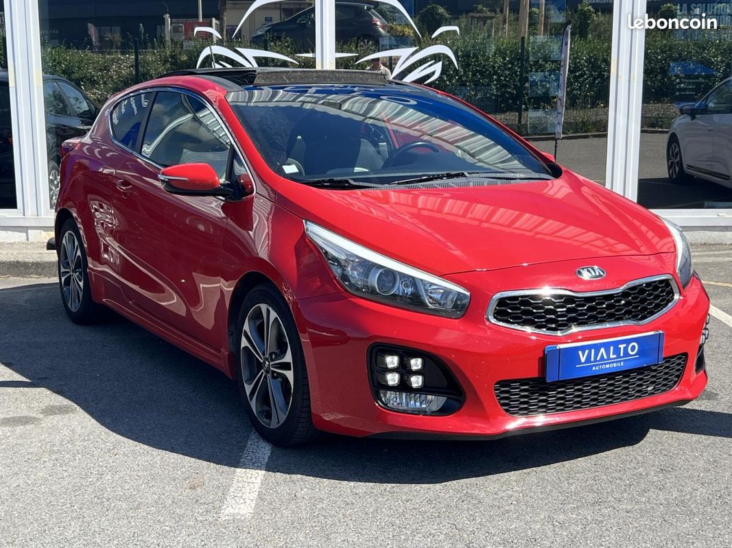 KIA PROCEED 1.0 T-GDi 120 II COUPE GT Line (image 6)