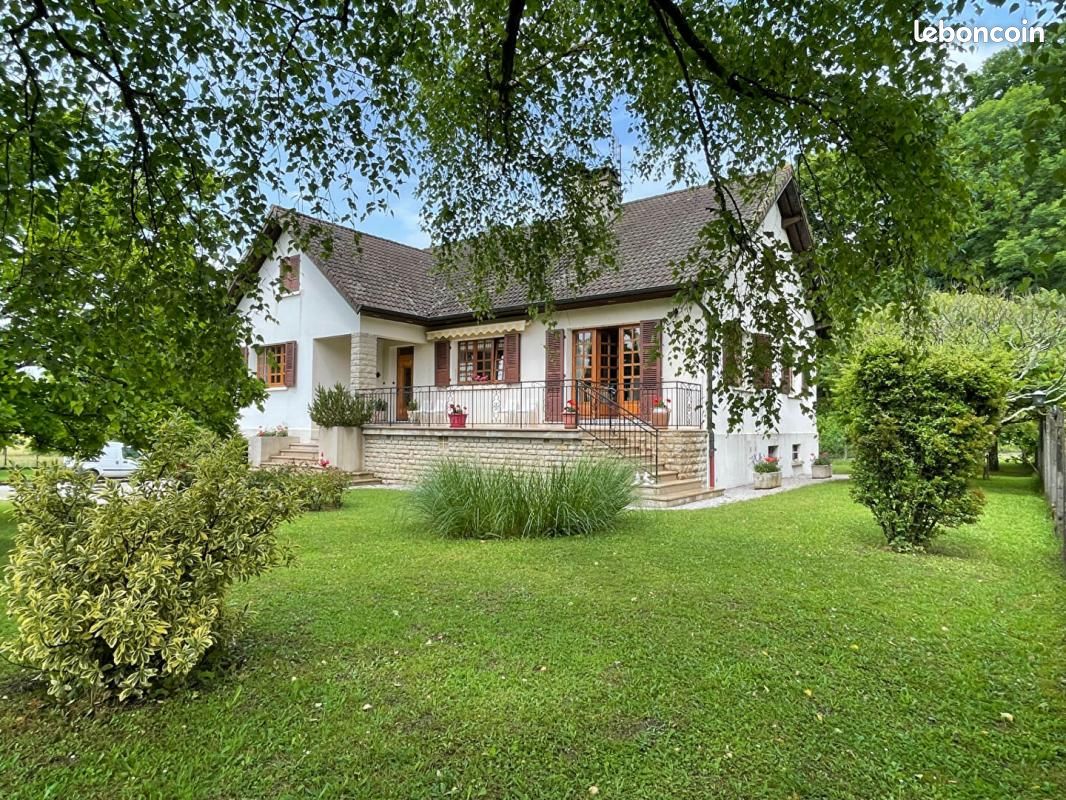 Maison 5 pièces 130 m² · à Relans · 130 m² · 279 000 €