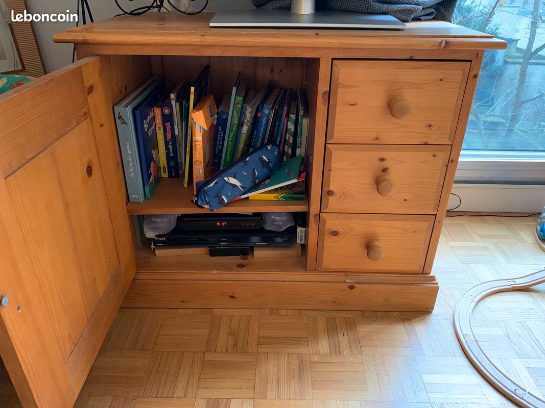 Meuble télévision en pin anglais avec 1 portes et 3 tiroirs (image 2)