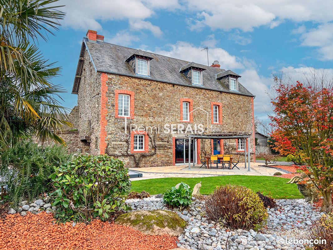 Maison 5 pièces 187 m² · à Clécy · 187 m² · 369 250 €
