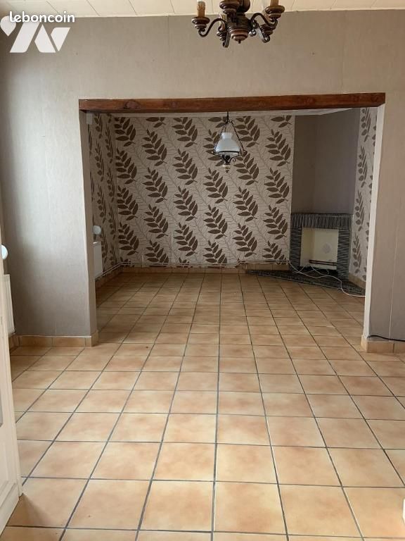 Maison 2 pièces 81 m² · à Quéant · 81 m² · 70 000 €