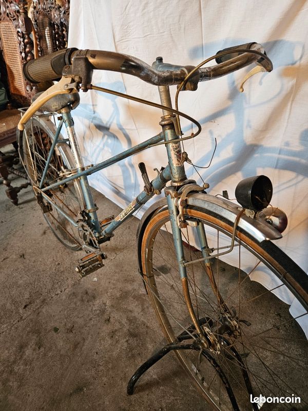 Ancienne Plaque De Vélo Cycle ELVISH Vintage, Collection Cyclisme