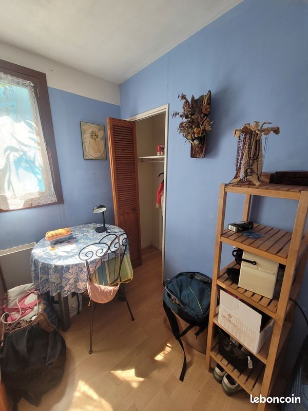 Maison 10 m² · à Castanet-Tolosan · 10 m² · 300 €/mois