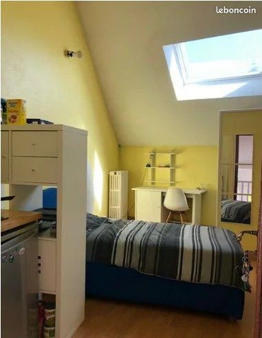 Appartement 1 pièce 17 m² · à Saint-Denis-en-Val · 17 m² · 371 €