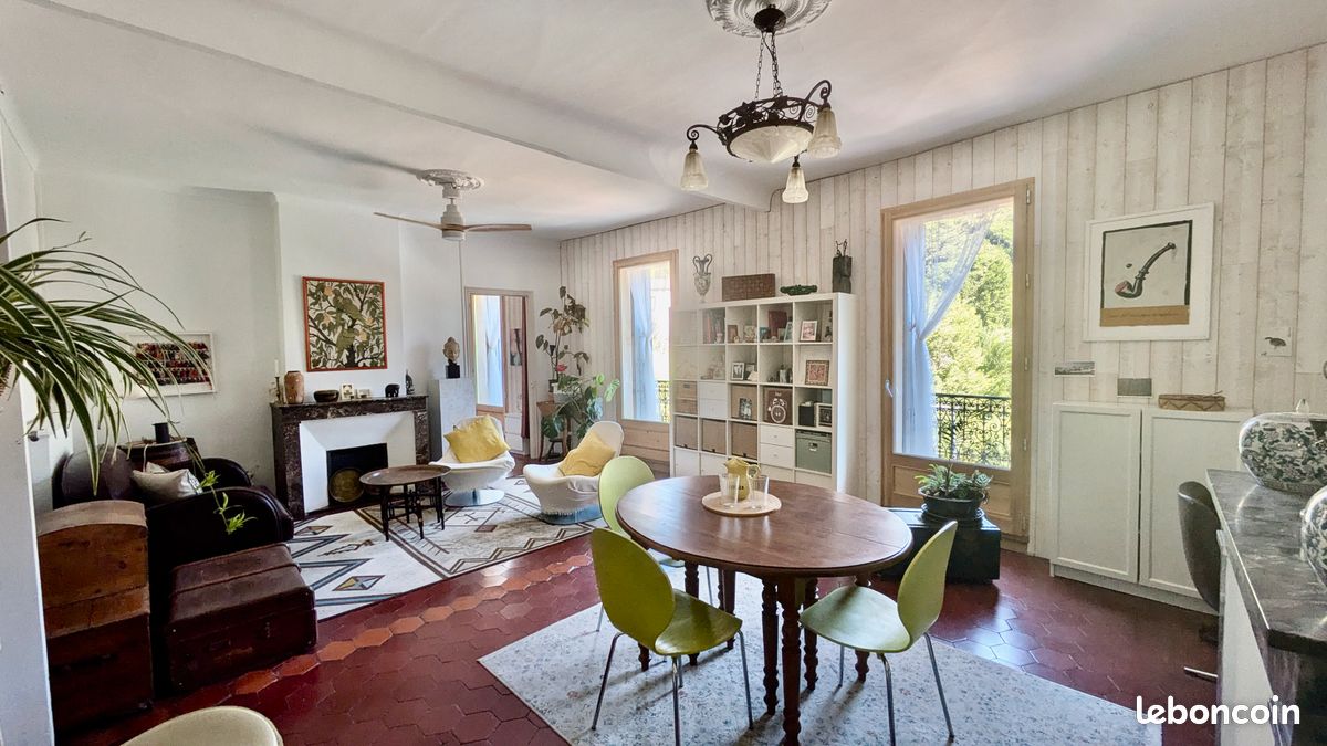 Appartement 3 pièces 95 m² · à Lodève · 95 m² · 125 000 €
