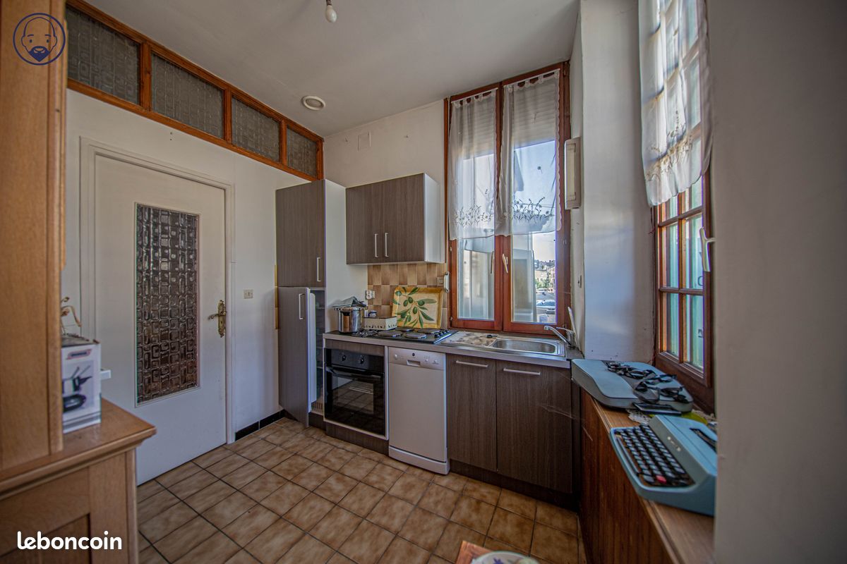 Duplex 8 pièces 250 m² (image 3)
