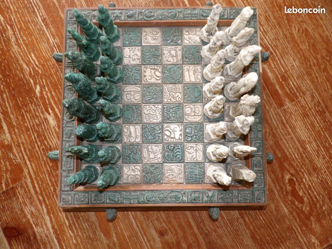 Jeu D'échecs Ancien Original D'Amérique Du Sud - Neuf Dans Sa Boîte (occasion)