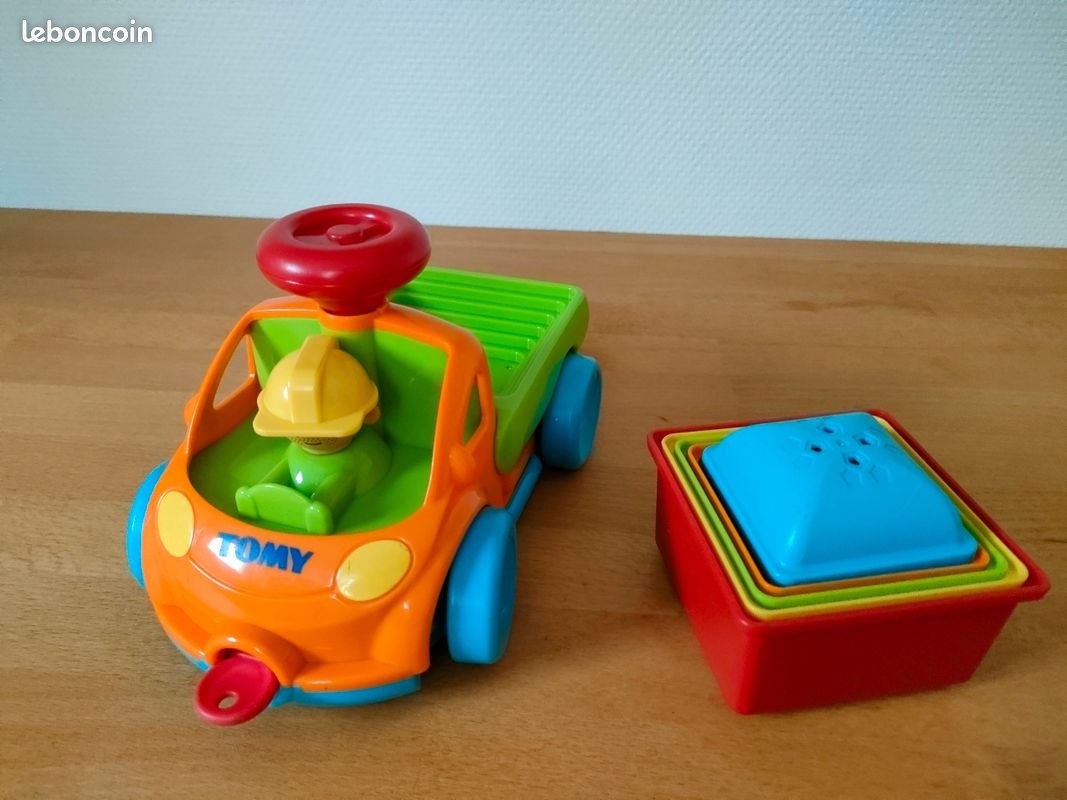 Camion Tomy à formes (image 7)