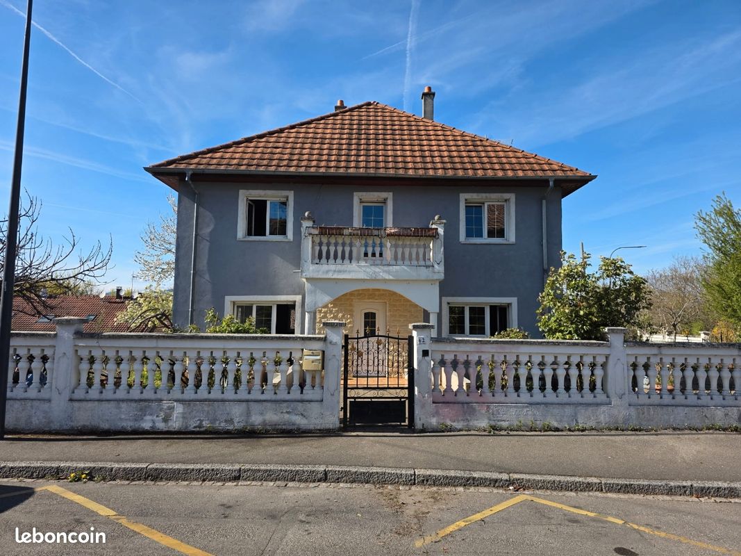 Maison 7 pièces 200 m² · à Mulhouse · 200 m² · 330 000 €