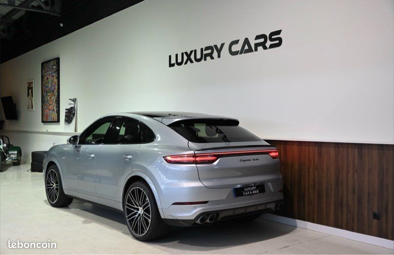 PORSCHE CAYENNE COUPÉ TURBO 4.0 V8 550 ch (image 2)